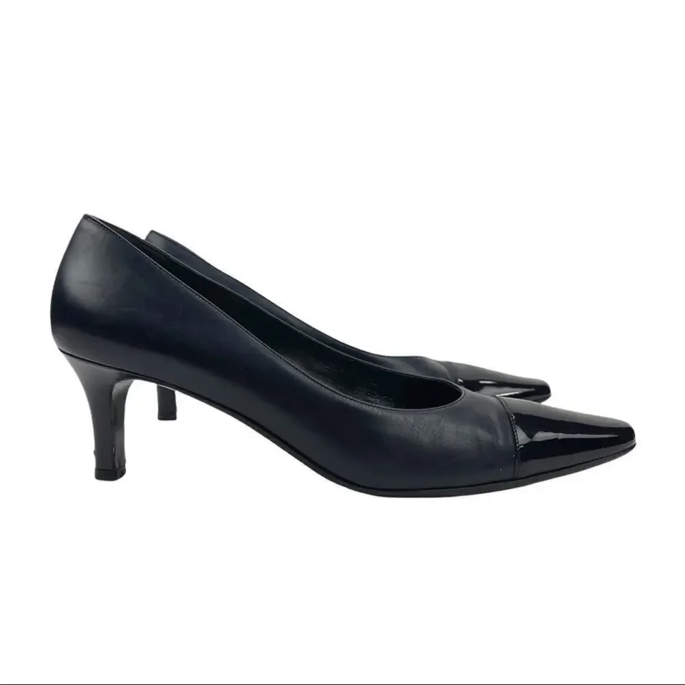 VTG Salvatore Ferragamo Navy  Dual Texture Patent Cap Toe/Leather Heels Pumps 9